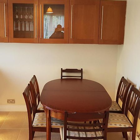 Elegant And Spacious 2 Bedroom Barnet Zewnętrze zdjęcie